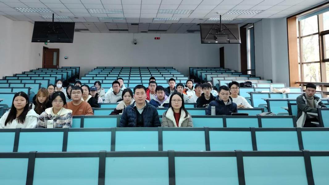 29375331fc7c2a6a81edf4ddfa555ae1