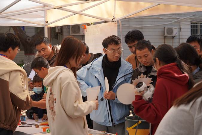 mmexport1764066047552-opq4154236921