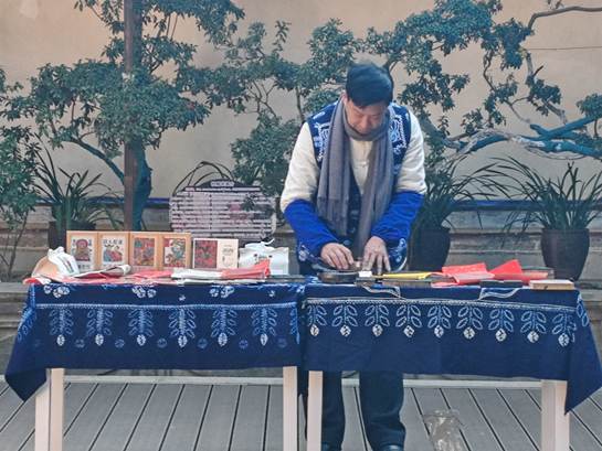 81c0e93aded2cdb8cd663179d7f11ac6